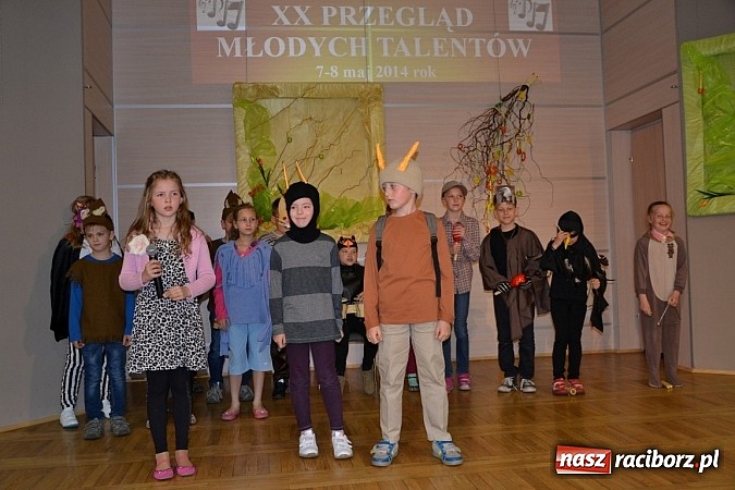 Zdjęcie w galerii na portalu naszraciborz.pl: Tworkowski przegląd młodych talent&oacute;w - fotoreportaż z dnia drugiego wiadomości z regionu