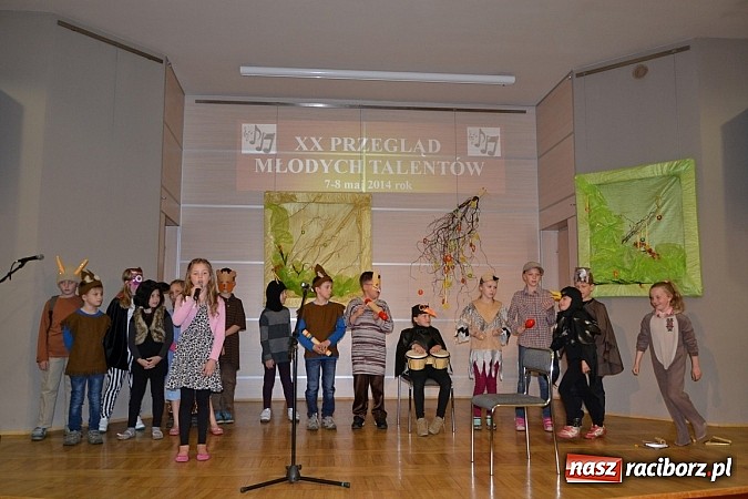 Zdjęcie w galerii na portalu naszraciborz.pl: Tworkowski przegląd młodych talent&oacute;w - fotoreportaż z dnia drugiego wiadomości z regionu