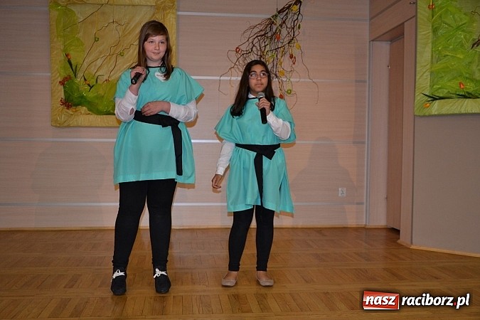 Zdjęcie w galerii na portalu naszraciborz.pl: Tworkowski przegląd młodych talent&oacute;w - fotoreportaż z dnia drugiego wiadomości z regionu