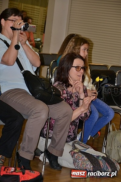 Zdjęcie w galerii na portalu naszraciborz.pl: Tworkowski przegląd młodych talent&oacute;w - fotoreportaż z dnia drugiego wiadomości z regionu