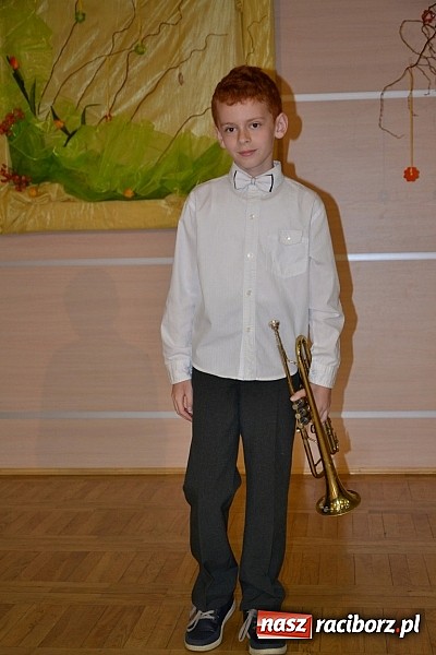 Zdjęcie w galerii na portalu naszraciborz.pl: Tworkowski przegląd młodych talent&oacute;w - fotoreportaż z dnia drugiego wiadomości z regionu