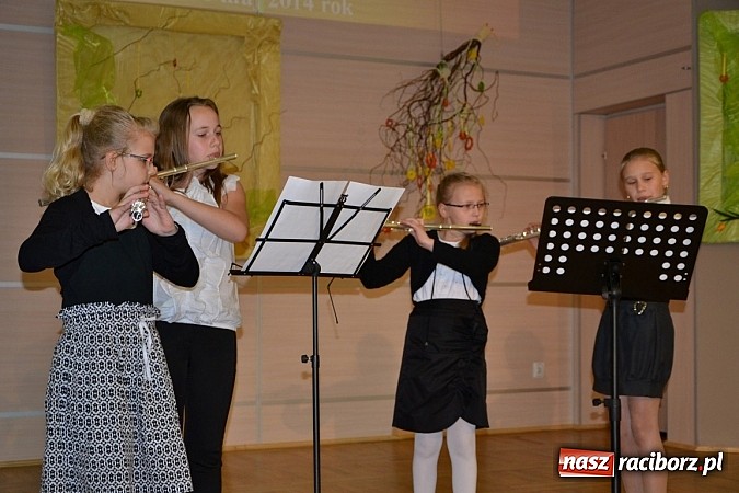 Zdjęcie w galerii na portalu naszraciborz.pl: Tworkowski przegląd młodych talent&oacute;w - fotoreportaż z dnia drugiego wiadomości z regionu