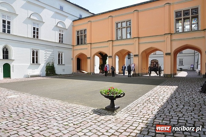 Zdjęcie w galerii na portalu naszraciborz.pl: Wycieczka na weekend: Zamek w Hradcu wiadomości z regionu