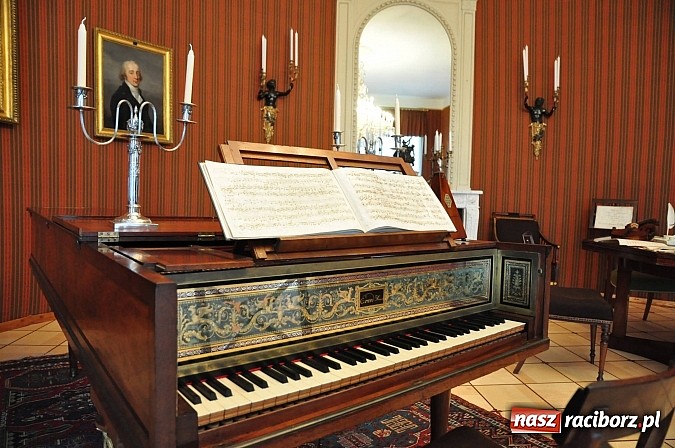 Zdjęcie w galerii na portalu naszraciborz.pl: Wycieczka na weekend: Zamek w Hradcu wiadomości z regionu