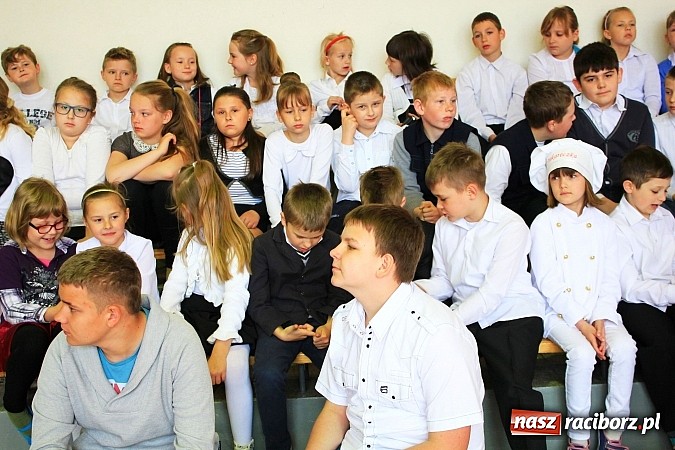 Zdjęcie w galerii na portalu naszraciborz.pl: Bądź dobry jak chleb, czyli IV Festiwal Pozytywnych Wartości w Bieńkowicach wiadomości z regionu