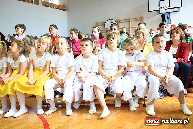 Zdjęcie w galerii na portalu naszraciborz.pl: Bądź dobry jak chleb, czyli IV Festiwal Pozytywnych Wartości w Bieńkowicach wiadomości z regionu