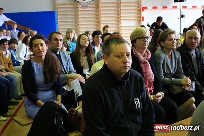 Zdjęcie w galerii na portalu naszraciborz.pl: Bądź dobry jak chleb, czyli IV Festiwal Pozytywnych Wartości w Bieńkowicach wiadomości z regionu