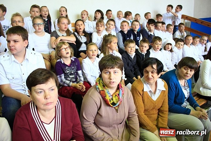 Zdjęcie w galerii na portalu naszraciborz.pl: Bądź dobry jak chleb, czyli IV Festiwal Pozytywnych Wartości w Bieńkowicach wiadomości z regionu