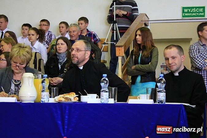 Zdjęcie w galerii na portalu naszraciborz.pl: Bądź dobry jak chleb, czyli IV Festiwal Pozytywnych Wartości w Bieńkowicach wiadomości z regionu