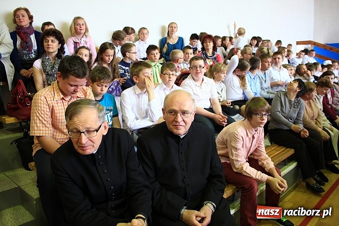 Zdjęcie w galerii na portalu naszraciborz.pl: Bądź dobry jak chleb, czyli IV Festiwal Pozytywnych Wartości w Bieńkowicach wiadomości z regionu