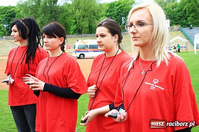 Zdjęcie w galerii na portalu naszraciborz.pl: XIV Regionalny Mityng Lekkoatletyczny.&nbsp;16 drużyn z całego Śląska w Raciborzu! wiadomości z regionu