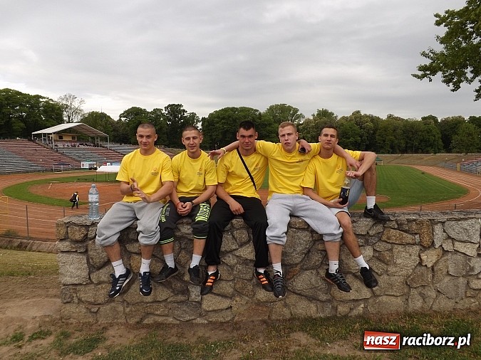 Zdjęcie w galerii na portalu naszraciborz.pl: XIV Regionalny Mityng Lekkoatletyczny.&nbsp;16 drużyn z całego Śląska w Raciborzu! wiadomości z regionu