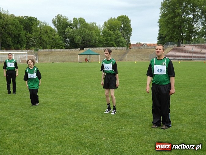 Zdjęcie w galerii na portalu naszraciborz.pl: XIV Regionalny Mityng Lekkoatletyczny.&nbsp;16 drużyn z całego Śląska w Raciborzu! wiadomości z regionu