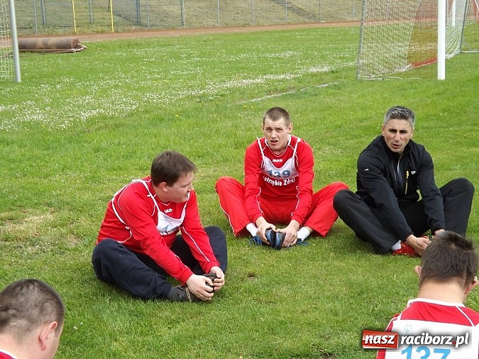 Zdjęcie w galerii na portalu naszraciborz.pl: XIV Regionalny Mityng Lekkoatletyczny.&nbsp;16 drużyn z całego Śląska w Raciborzu! wiadomości z regionu