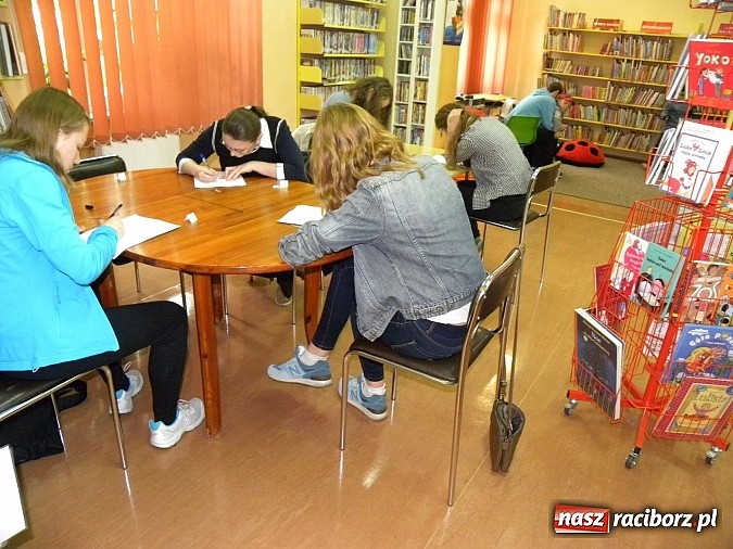 Zdjęcie w galerii na portalu naszraciborz.pl: Być jak Katniss Everdeen - konkurs literacki  wiadomości z regionu