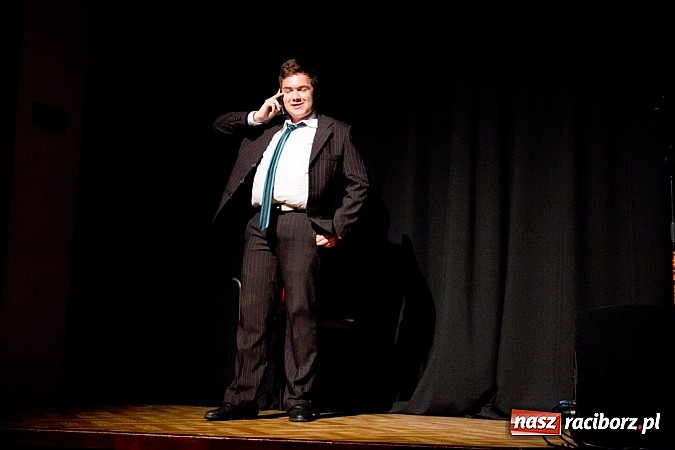 Zdjęcie w galerii na portalu naszraciborz.pl: Maryna i Rozalia, czyli Wiejski spisek na deskach MDK wiadomości z regionu