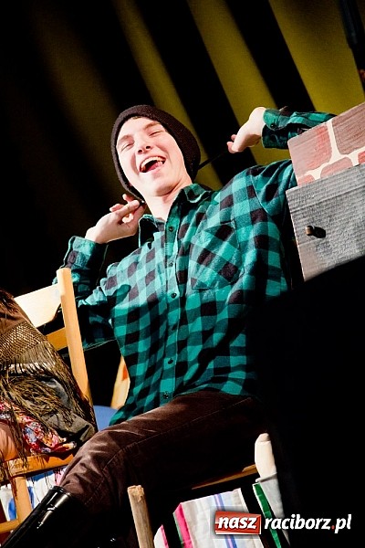 Zdjęcie w galerii na portalu naszraciborz.pl: Maryna i Rozalia, czyli Wiejski spisek na deskach MDK wiadomości z regionu