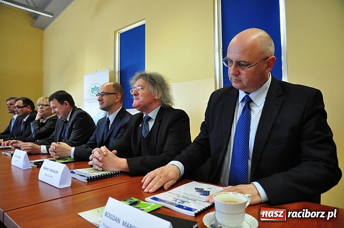 Zdjęcie w galerii na portalu naszraciborz.pl: 120 wystawców. Piękna pogoda. Bogaty program. Ruszyła Eko-Wystawa w Pietrowicach wiadomości z regionu