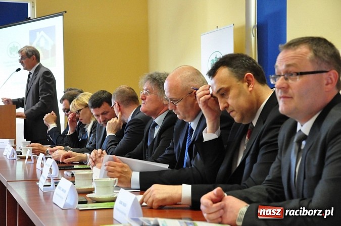 Zdjęcie w galerii na portalu naszraciborz.pl: 120 wystawców. Piękna pogoda. Bogaty program. Ruszyła Eko-Wystawa w Pietrowicach wiadomości z regionu