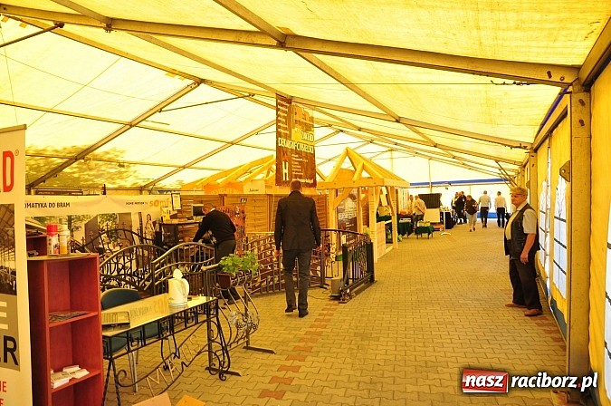 Zdjęcie w galerii na portalu naszraciborz.pl: 120 wystawców. Piękna pogoda. Bogaty program. Ruszyła Eko-Wystawa w Pietrowicach wiadomości z regionu