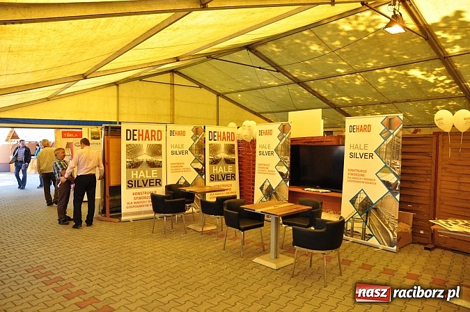 Zdjęcie w galerii na portalu naszraciborz.pl: 120 wystawców. Piękna pogoda. Bogaty program. Ruszyła Eko-Wystawa w Pietrowicach wiadomości z regionu