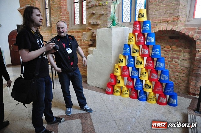 Zdjęcie w galerii na portalu naszraciborz.pl: Na zamku zagościli miłośnicy gier logicznych wiadomości z regionu