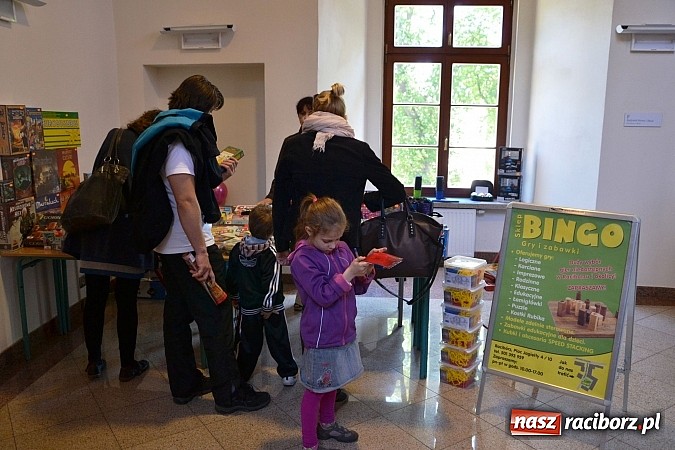Zdjęcie w galerii na portalu naszraciborz.pl: Na zamku zagościli miłośnicy gier logicznych wiadomości z regionu