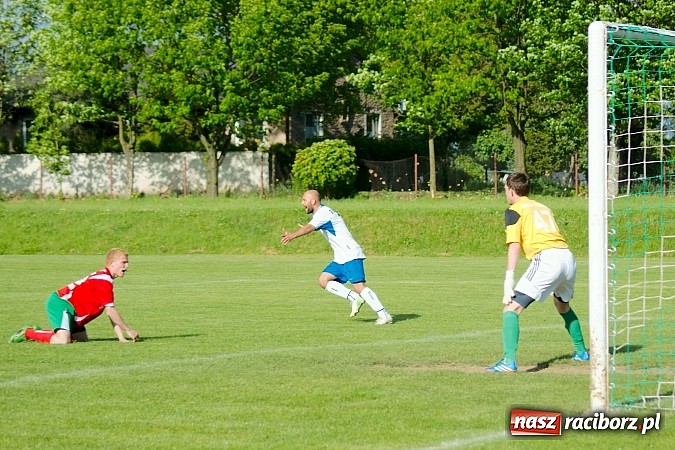 Zdjęcie w galerii na portalu naszraciborz.pl: Ogromny pech KS Rafako. Turza wbiła gola w 96.minucie! wiadomości z regionu