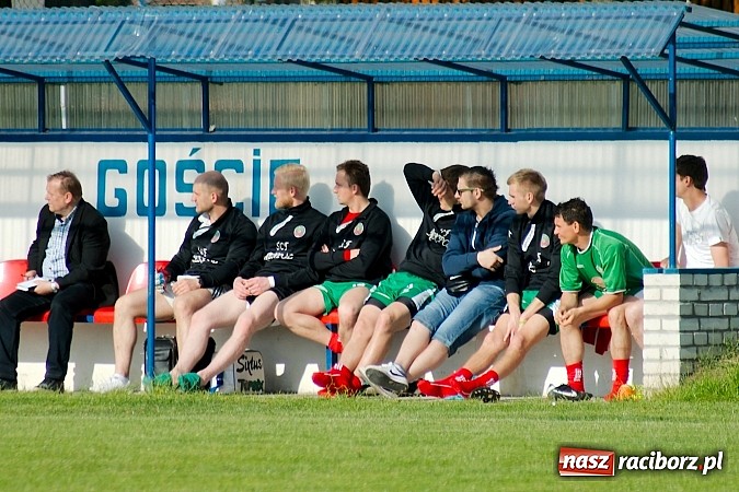 Zdjęcie w galerii na portalu naszraciborz.pl: Ogromny pech KS Rafako. Turza wbiła gola w 96.minucie! wiadomości z regionu