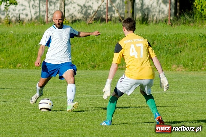 Zdjęcie w galerii na portalu naszraciborz.pl: Ogromny pech KS Rafako. Turza wbiła gola w 96.minucie! wiadomości z regionu