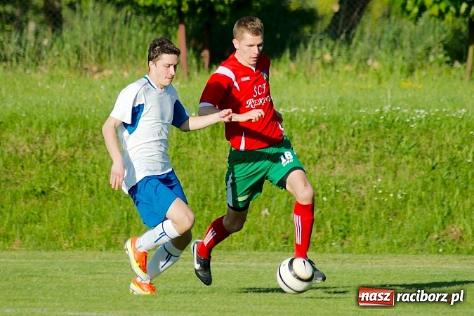 Zdjęcie w galerii na portalu naszraciborz.pl: Ogromny pech KS Rafako. Turza wbiła gola w 96.minucie! wiadomości z regionu