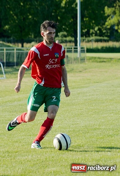 Zdjęcie w galerii na portalu naszraciborz.pl: Ogromny pech KS Rafako. Turza wbiła gola w 96.minucie! wiadomości z regionu