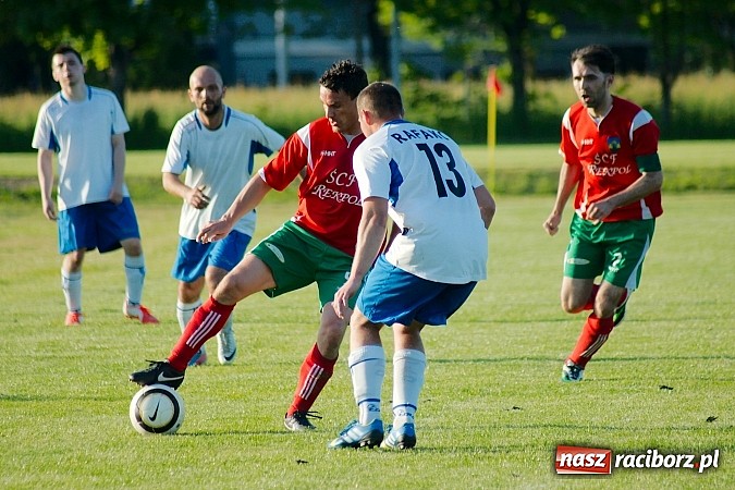 Zdjęcie w galerii na portalu naszraciborz.pl: Ogromny pech KS Rafako. Turza wbiła gola w 96.minucie! wiadomości z regionu