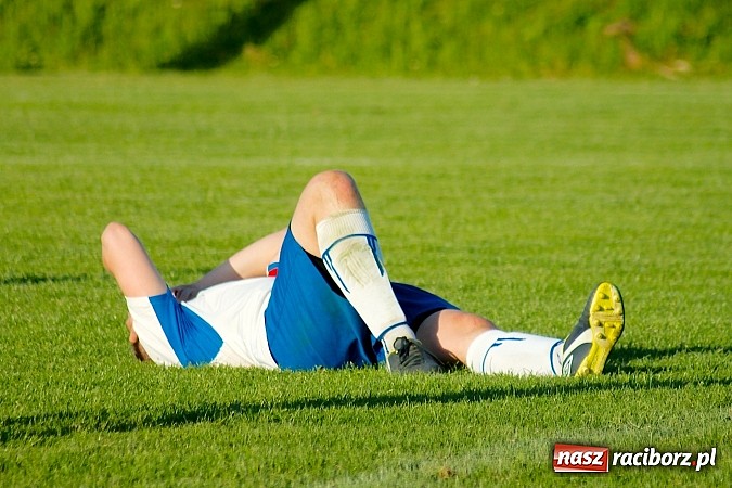 Zdjęcie w galerii na portalu naszraciborz.pl: Ogromny pech KS Rafako. Turza wbiła gola w 96.minucie! wiadomości z regionu