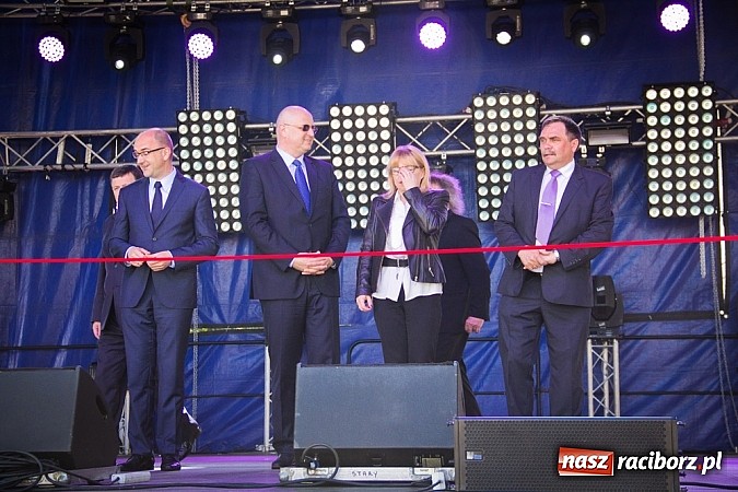 Zdjęcie w galerii na portalu naszraciborz.pl: Dopisała pogoda i publiczność. Pierwszy dzień Eko-targów za nami. W niedzielę Pectus! wiadomości z regionu