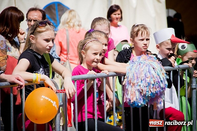 Zdjęcie w galerii na portalu naszraciborz.pl: Dopisała pogoda i publiczność. Pierwszy dzień Eko-targów za nami. W niedzielę Pectus! wiadomości z regionu