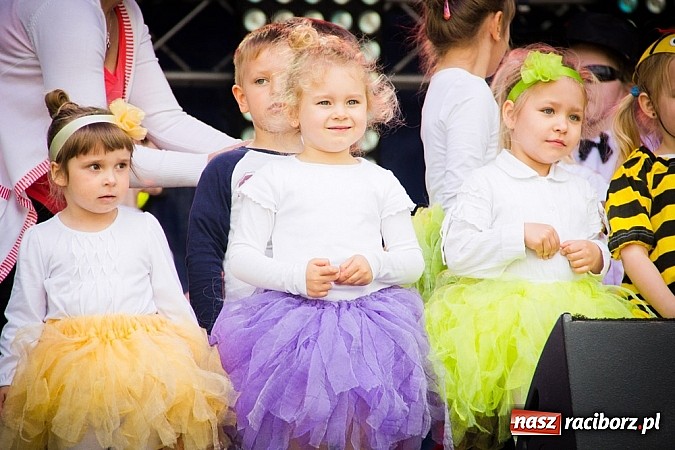 Zdjęcie w galerii na portalu naszraciborz.pl: Dopisała pogoda i publiczność. Pierwszy dzień Eko-targów za nami. W niedzielę Pectus! wiadomości z regionu