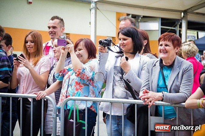 Zdjęcie w galerii na portalu naszraciborz.pl: Dopisała pogoda i publiczność. Pierwszy dzień Eko-targów za nami. W niedzielę Pectus! wiadomości z regionu