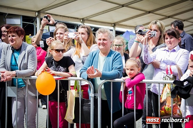 Zdjęcie w galerii na portalu naszraciborz.pl: Dopisała pogoda i publiczność. Pierwszy dzień Eko-targów za nami. W niedzielę Pectus! wiadomości z regionu