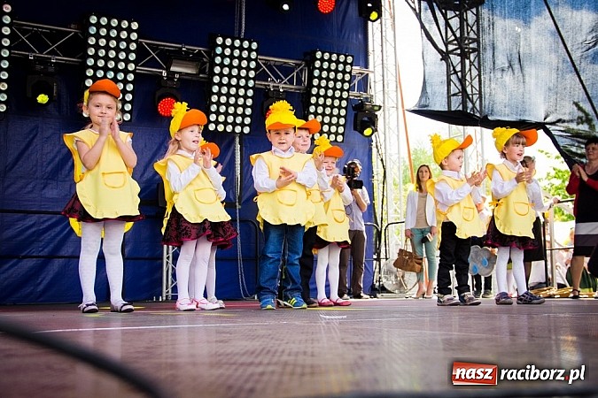 Zdjęcie w galerii na portalu naszraciborz.pl: Dopisała pogoda i publiczność. Pierwszy dzień Eko-targów za nami. W niedzielę Pectus! wiadomości z regionu