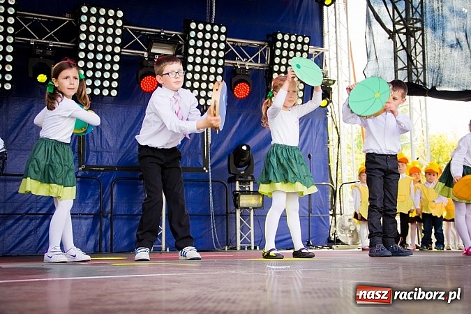 Zdjęcie w galerii na portalu naszraciborz.pl: Dopisała pogoda i publiczność. Pierwszy dzień Eko-targów za nami. W niedzielę Pectus! wiadomości z regionu