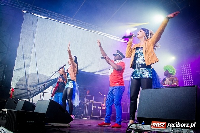 Zdjęcie w galerii na portalu naszraciborz.pl: Dopisała pogoda i publiczność. Pierwszy dzień Eko-targów za nami. W niedzielę Pectus! wiadomości z regionu