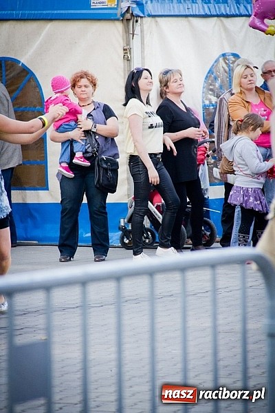 Zdjęcie w galerii na portalu naszraciborz.pl: Dopisała pogoda i publiczność. Pierwszy dzień Eko-targów za nami. W niedzielę Pectus! wiadomości z regionu