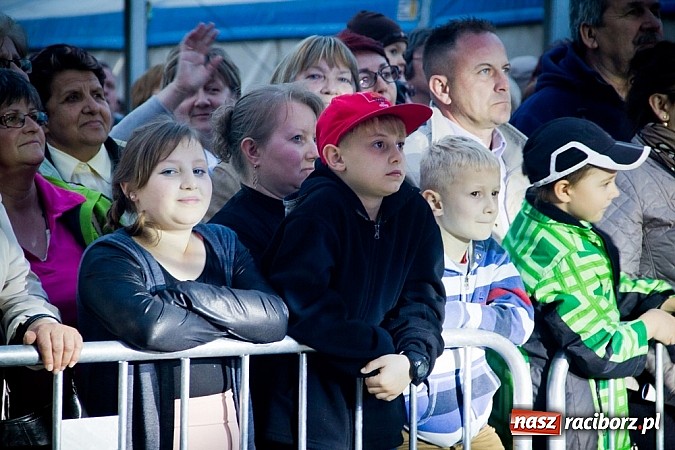 Zdjęcie w galerii na portalu naszraciborz.pl: Dopisała pogoda i publiczność. Pierwszy dzień Eko-targów za nami. W niedzielę Pectus! wiadomości z regionu