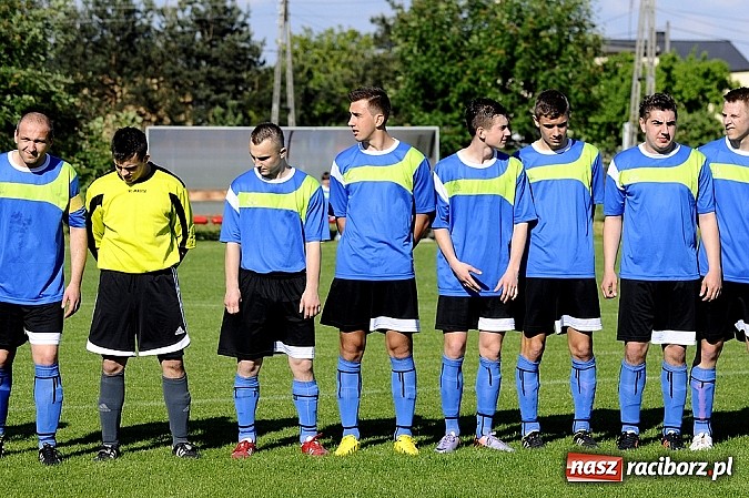 Zdjęcie w galerii na portalu naszraciborz.pl: Dzięwięć bramek i pogrom w Krzyżanowicach wiadomości z regionu