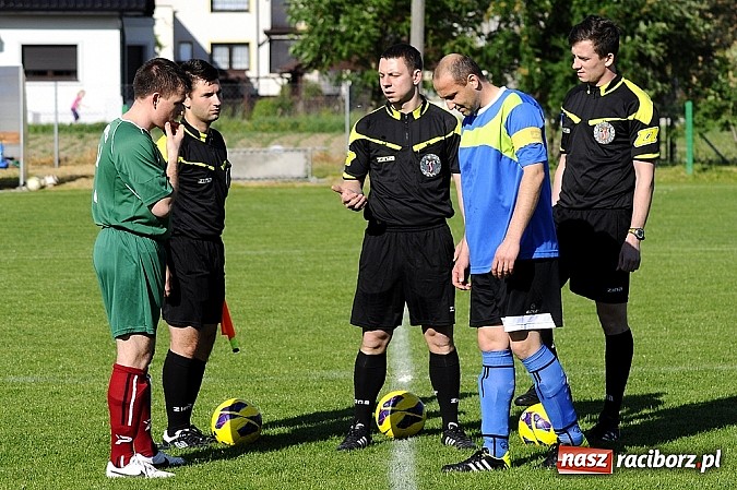 Zdjęcie w galerii na portalu naszraciborz.pl: Dzięwięć bramek i pogrom w Krzyżanowicach wiadomości z regionu
