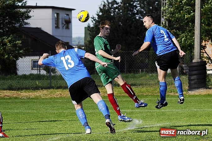 Zdjęcie w galerii na portalu naszraciborz.pl: Dzięwięć bramek i pogrom w Krzyżanowicach wiadomości z regionu