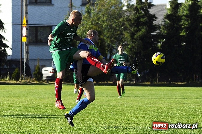Zdjęcie w galerii na portalu naszraciborz.pl: Dzięwięć bramek i pogrom w Krzyżanowicach wiadomości z regionu