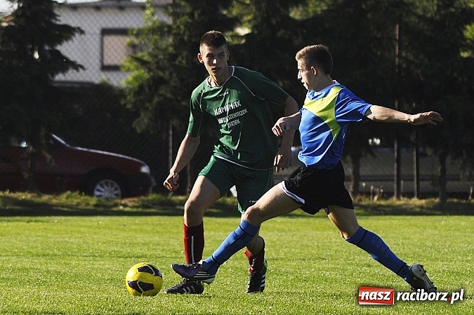Zdjęcie w galerii na portalu naszraciborz.pl: Dzięwięć bramek i pogrom w Krzyżanowicach wiadomości z regionu
