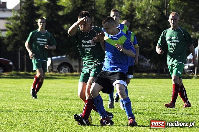 Zdjęcie w galerii na portalu naszraciborz.pl: Dzięwięć bramek i pogrom w Krzyżanowicach wiadomości z regionu
